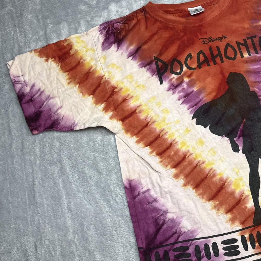 Vintage Pocahontas Shirt XL Tie-Dye 90s The Disney Store USA - Picture 8 of 13
